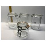 4 LOCKING GLASS CANISTERS WITH SEALS