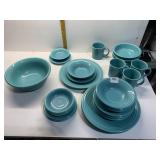 TEAL FIESTA DISH SET INCLUDING 4 MUGS, 4