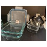 SQUARE GLASS DISHES W/ LOCK ON LIDS LIKE NEW