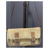 SMALL COACH MAGNETIC CLOSURE