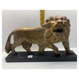 CARVED ROARING LION GOLD PAINTED 17" X 10"