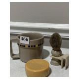 NEW SHADE KIT ARAMIS W/ BRUSH AND SOAP