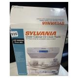 SYLVANIA UNDER-CABINET CD CLOCK RADIO