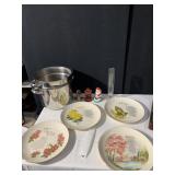 POT W/ LIFT OUT INSERT NO LID, SANTA, 4 COLLECTOR