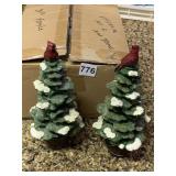 CARDINAL TOP CHRISTMAS TREES