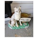GARDEN OASIS CAT PLANTER RESIN