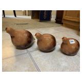 3 HEN FIGURINES