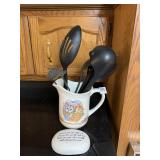 PITCHER & KITCHEN UTENSILS
