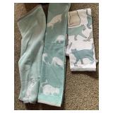 TOWELS CAT DESIGN