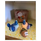 BIRDS BATTERY OPERATED, ACORN, BOX