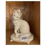 LENOX CAT "PAMPERED PRINCESS"