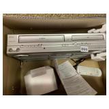 DVD VCR COMBO SV2000