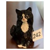 ROYAL DOULTON CAT