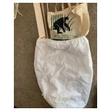 LAUNDRY BASKET, SHOPPING BAGS, 25 HANGERS VELVET