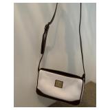 MEDALION PURSE BROWN & WHITE