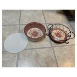 COVERED CASSEROLE IN METAL HOLDER