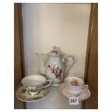 ROSE TEAPOT, CUPS & SAUCERS
