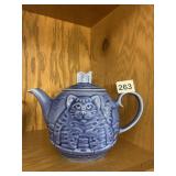 TEA POT WADE ENGLAND