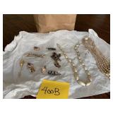 GROUP OF COSTUME JEWELRY