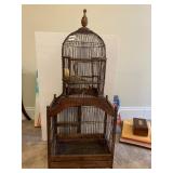 BIRDHOUSE W/ BAUX BIRD ON PERCH 33" H