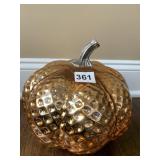 GLASS LIGHT UP PUMPKIN