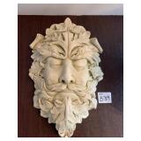 WALL PLAQUE NORTH WIND PLASTER 12"