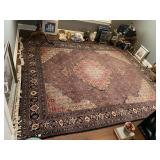 HAND KNOTTED 100" X 128" FINE DETAILS