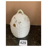 BELLEEK HONEY POT
