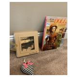 DOLLS BOOK, TERRA TRADITIONS PHOTO ALBUM