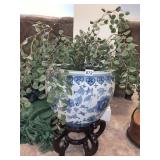 BLUE/WHITE PLANTER W/ PEDESTAL BASE AND SILK