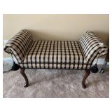 VANITY BENCH QUEEN ANNE LEGS BLACK/GOLD PLAID W/
