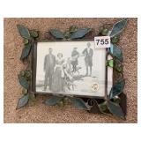 STAINED GLASS PICTURE FRAME