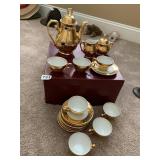 GOLD WESTERN GERMANY GOLD TEA SET, POT, CR/SUGAR,