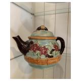 TEAPOT RAISED DESIGN SIGNED BASE 6" H CHINA