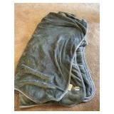 LEISURE TOWN SOFT BLANKET