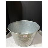 GALV. BUCKET W/ HANDLE