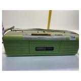 VINTAGE LENOXX SOUND RADIO MODEL CT-725