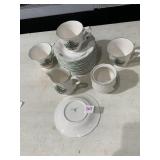 12 CUPS/SAUCERS HAPPY HOLIDAY JAPAN