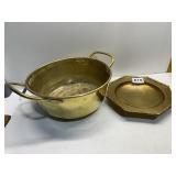 MARBLE CENTER W/ MAN HOLDING TORCH LAMP 36" H W/