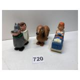 WALKING TOYS JETSONS ETC.