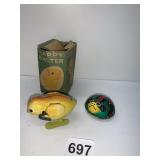 WIND UP CHICKEN, FRICTION TURTLE