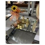 BALDWIN BRASS 2 CANDLE HOLDERS AND 4 NAPKIN