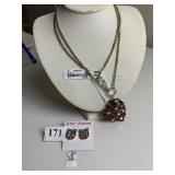 BETSEY JOHNSON HEAR NECKLACE AND CAT RHINESTONE