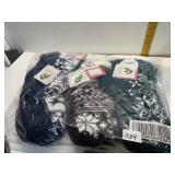 MUK LUKS SLIPPER SOCKS SET OF 3 NEW