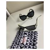 MICHAEL KORS BLACK W/ RHINESTONE SIDE HAS SCRATCH