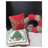 CHRISTMAS PILLOWS