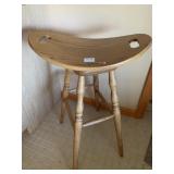 HANDMADE CURVED SEAT W/ HANDLE 30" H