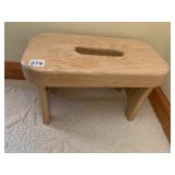 WOOD STEP STOOL