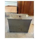 LARGE LOCKING FIRE BOX