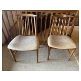 MID-CENTURY CHAIRS